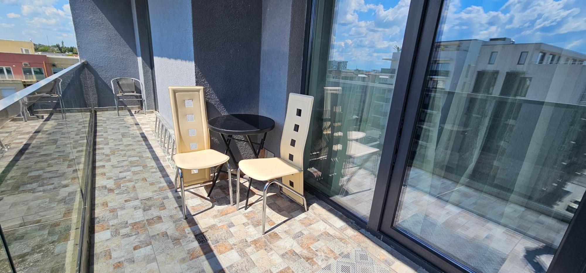 Luxury Aparthotel Promenada In Building Stefan Prima Linie La Mare Năvodari Extérieur photo