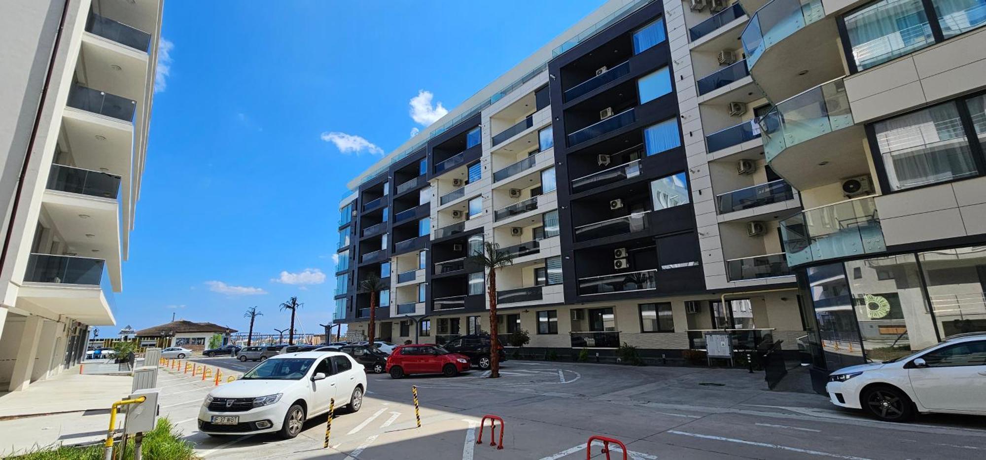 Luxury Aparthotel Promenada In Building Stefan Prima Linie La Mare Năvodari Extérieur photo